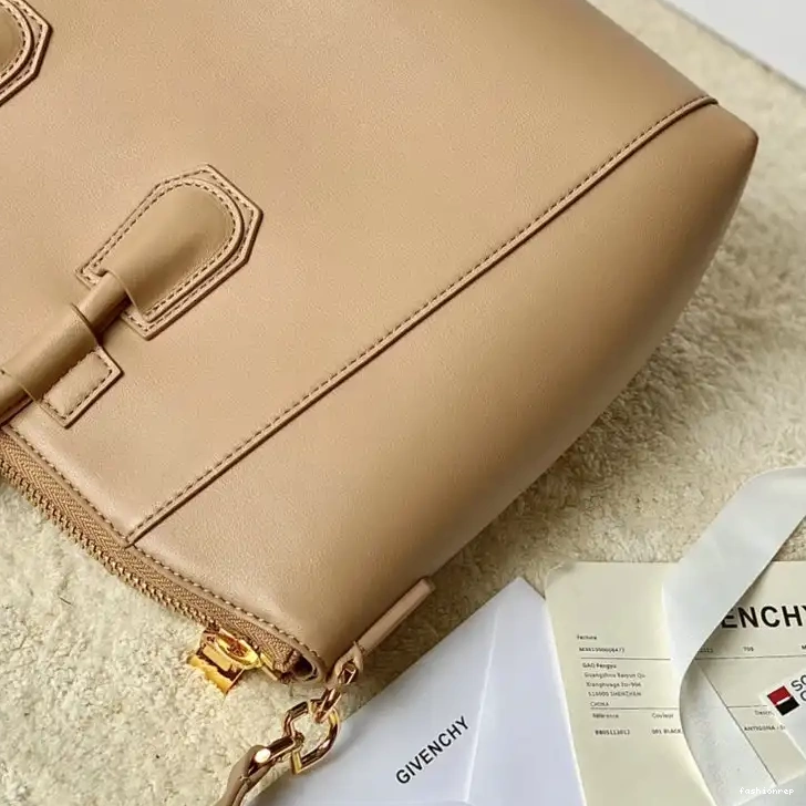 Fashionrep 2209SW0088 Bag Givenchy 0708